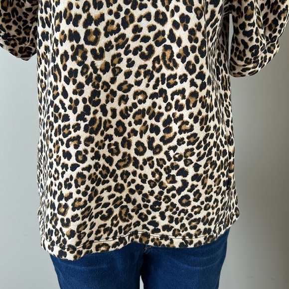 Anthropologie Velvet by Graham & Spencer Ashlyn Leopard Top Sz M - Picture 4 of 9